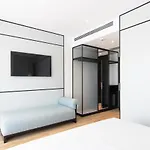 Mango Luxury 4* Saranda