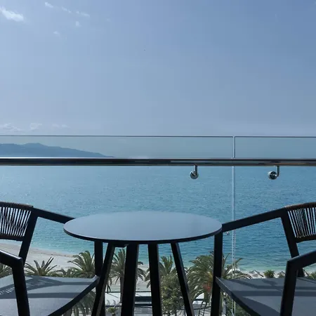 Mango Luxury Resort 4*