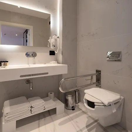 Mango Luxury Sarandë
