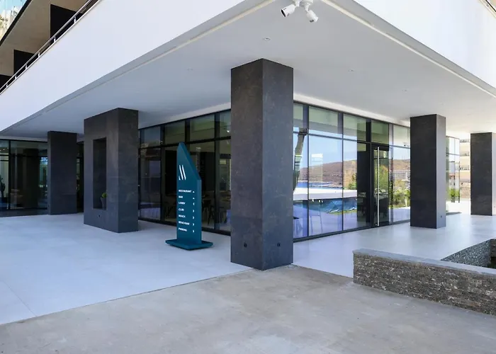 Mango Luxury リゾート Sarandë