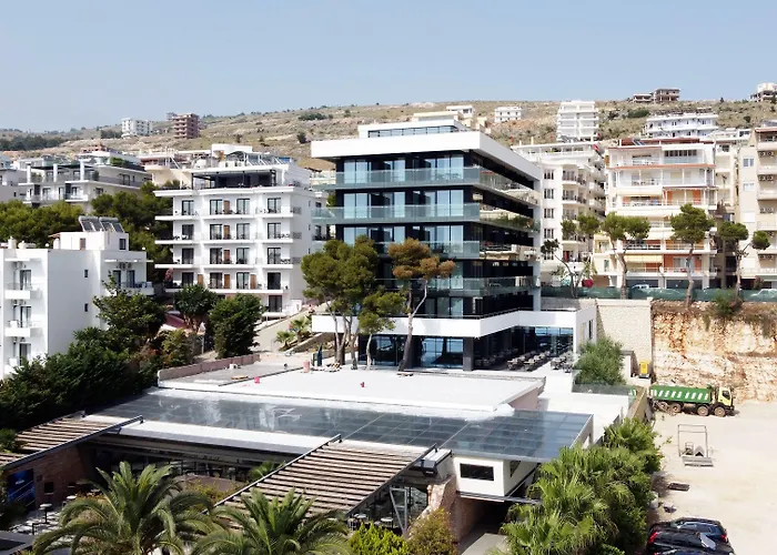 Mango Luxury 度假村 Sarandë